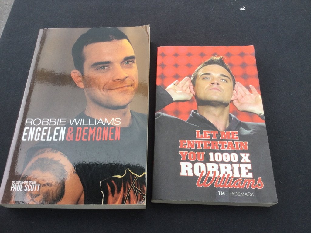 Robbie Williams. Engelen & Demonen en Let Me Entertain You, Boeken, Gelezen, Artiest, Ophalen of Verzenden, Paul Scott