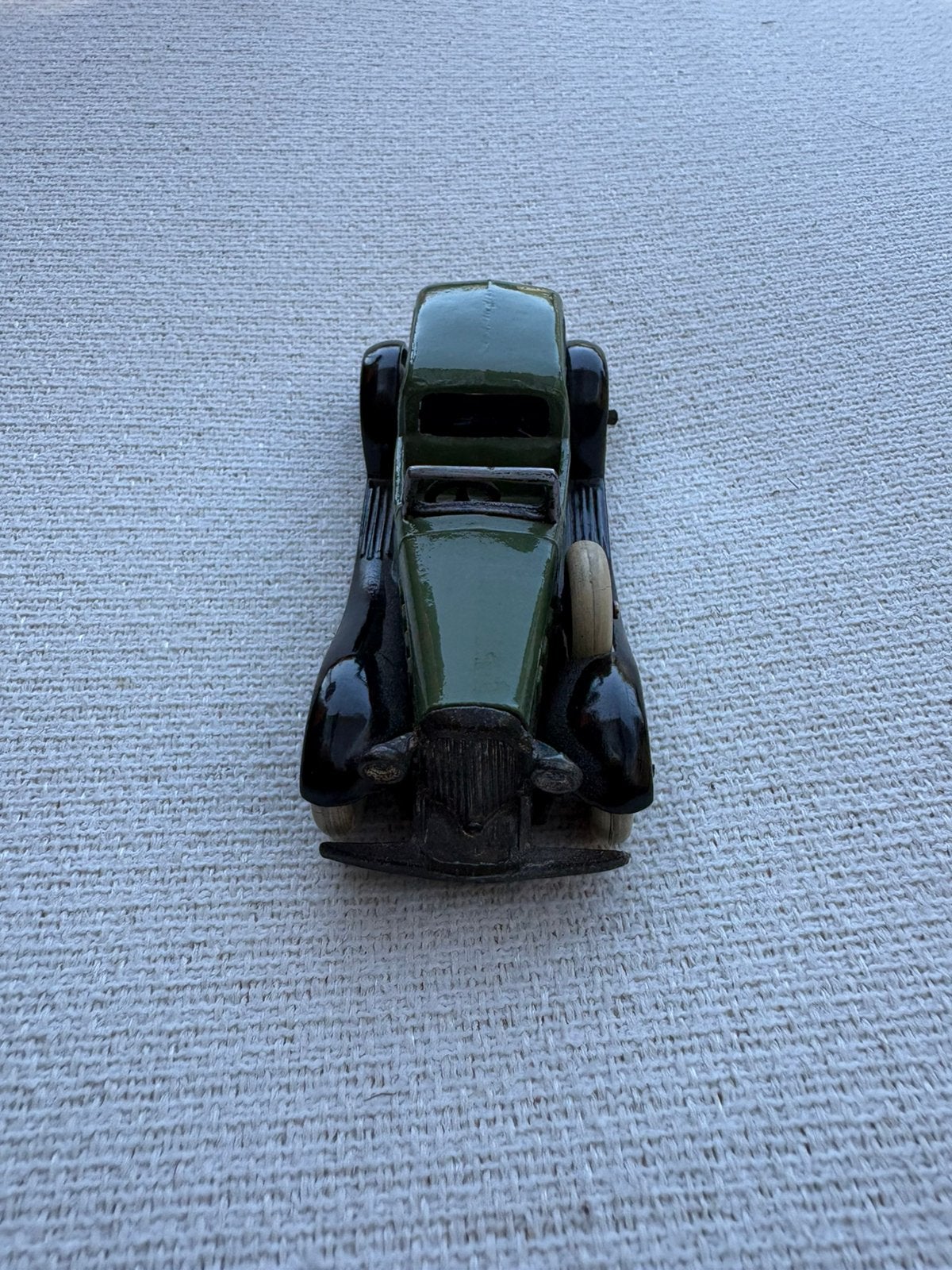 Zeer zeldzame pre-war Dinky Toys 24c Town Sedan – X-frame, Ophalen of Verzenden, Zo goed als nieuw, Bus of Vrachtwagen, Overige merken