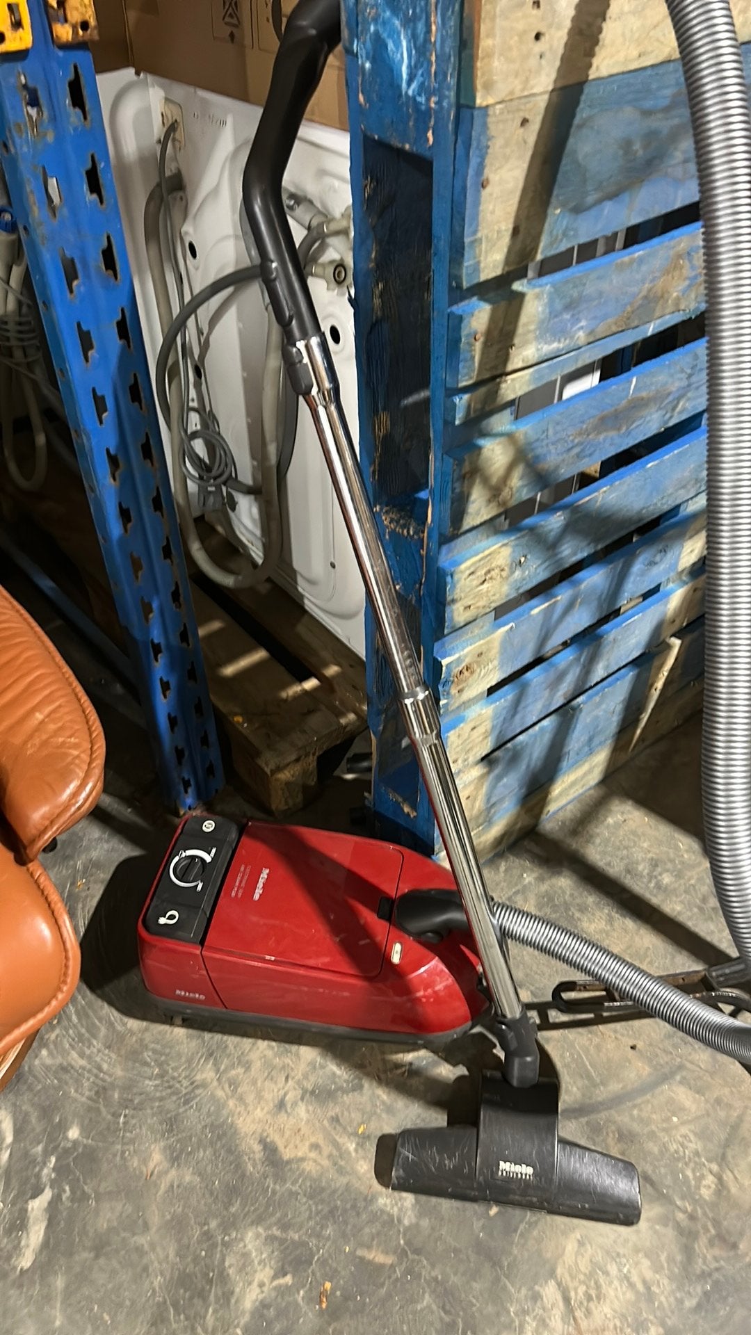Miele S251 Air Clean Plus Sledestofzuiger Rood, Gebruikt, 1600 tot 2000 watt, Miele, Sledestofzuiger