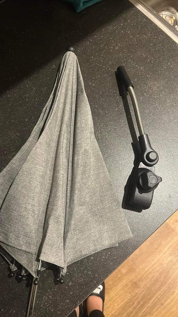 Universele parasol, Ophalen of Verzenden, Zo goed als nieuw