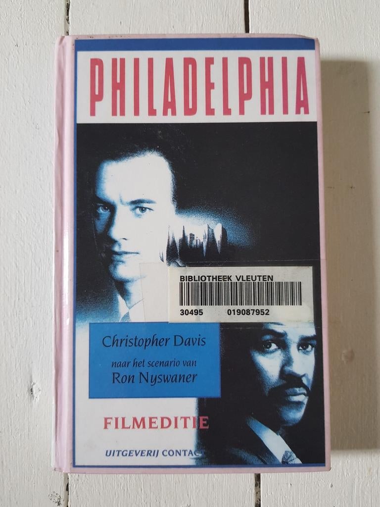 C. Davis Philadelphia boek filmeditie, Ophalen of Verzenden, Gelezen