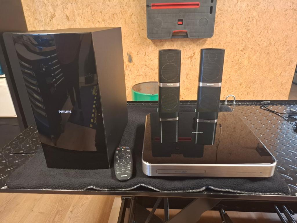 Philips radio/ blu Ray speler., Ophalen, Zo goed als nieuw