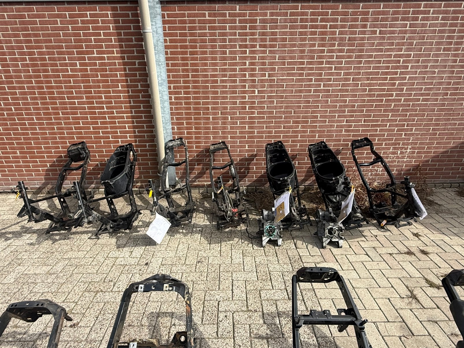 Gilera Runner 125 / 180 M07 M08 frame NL en buitenlands, Ophalen