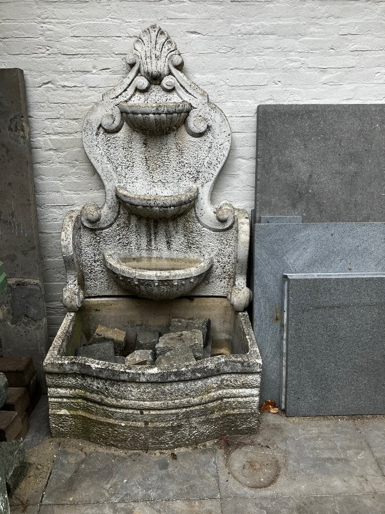 Betonnen fontein, Ophalen, Gebruikt, Beton, Fontein