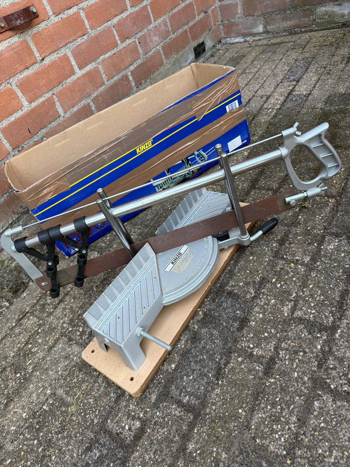 Verstekzaag kinzo, Doe-het-zelf en Verbouw, Gereedschap | Zaagmachines, Ophalen, Gebruikt, Afkortzaag, 30 tot 70 mm