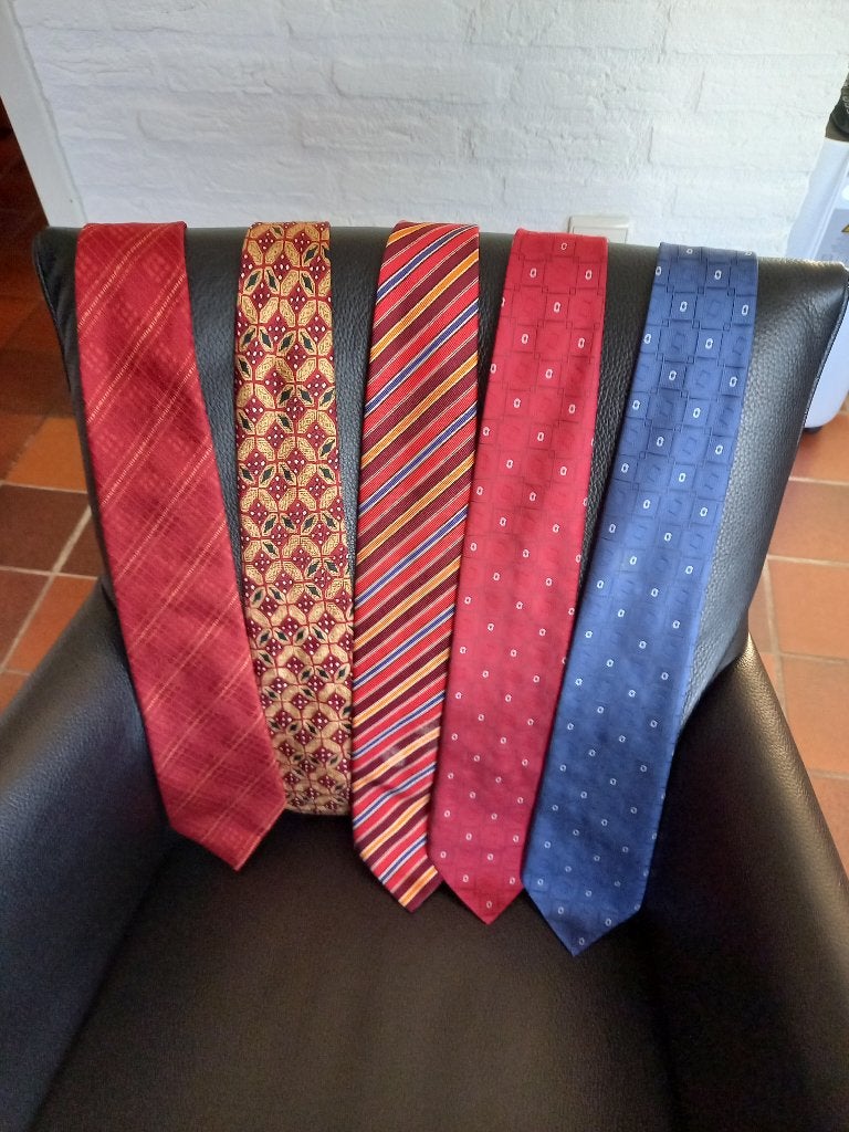 Halve PRIJS  15 Mooie  Stropdassen Zgan, Ophalen, Zo goed als nieuw, Overige kleuren, Met patroon