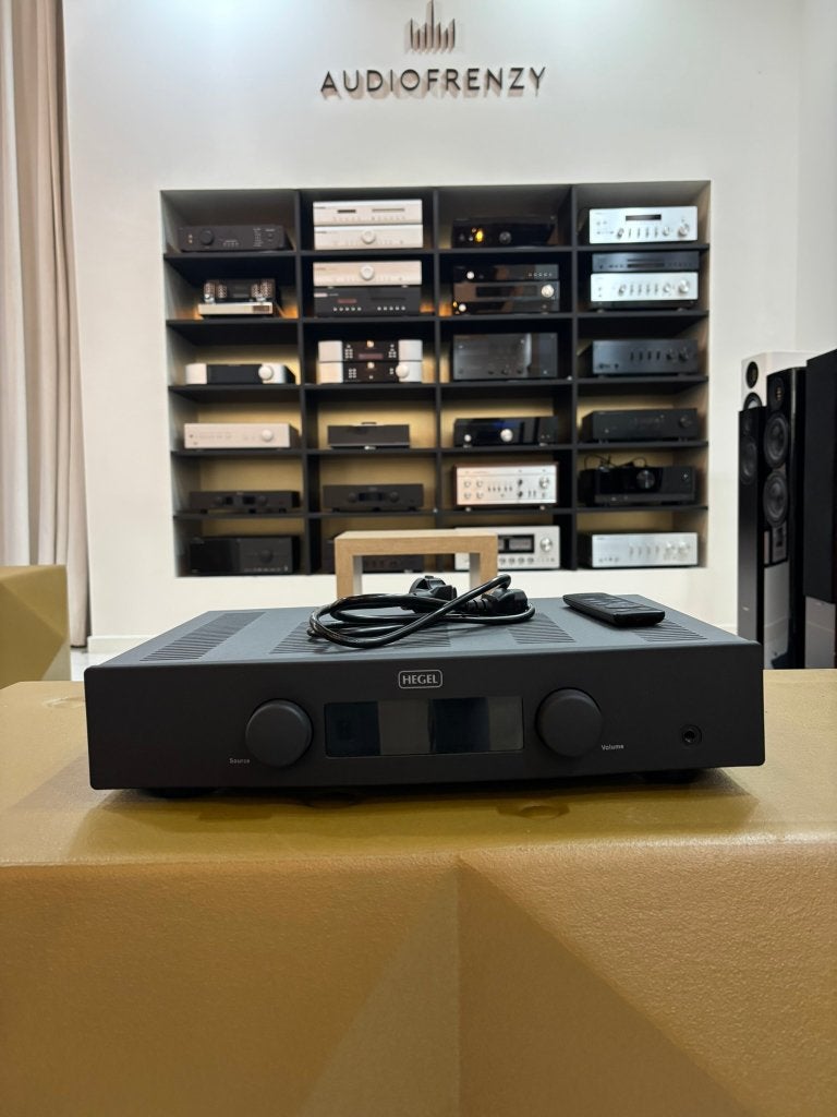 Hegel H90 Versterker, Overige merken, Ophalen of Verzenden, Zo goed als nieuw, 60 tot 120 watt