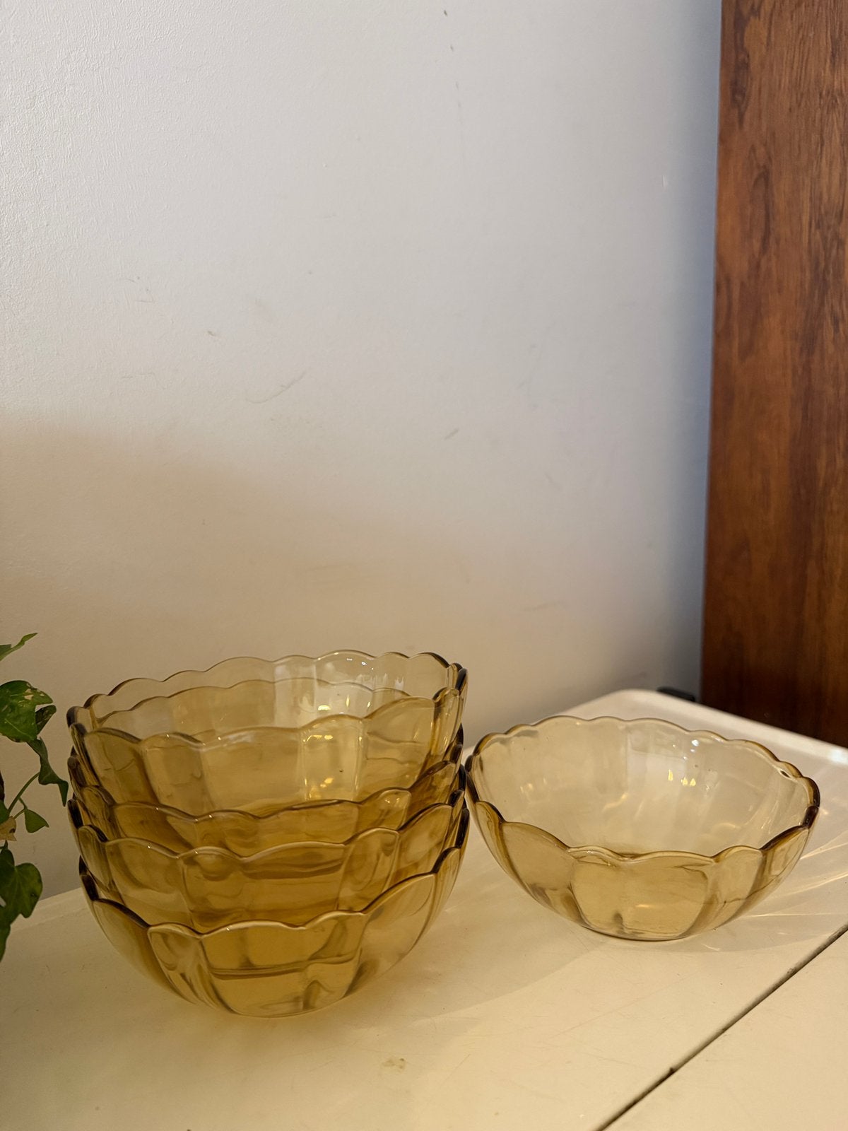 Set van 5 vintage schaaltjes geel persglas, Ophalen of Verzenden
