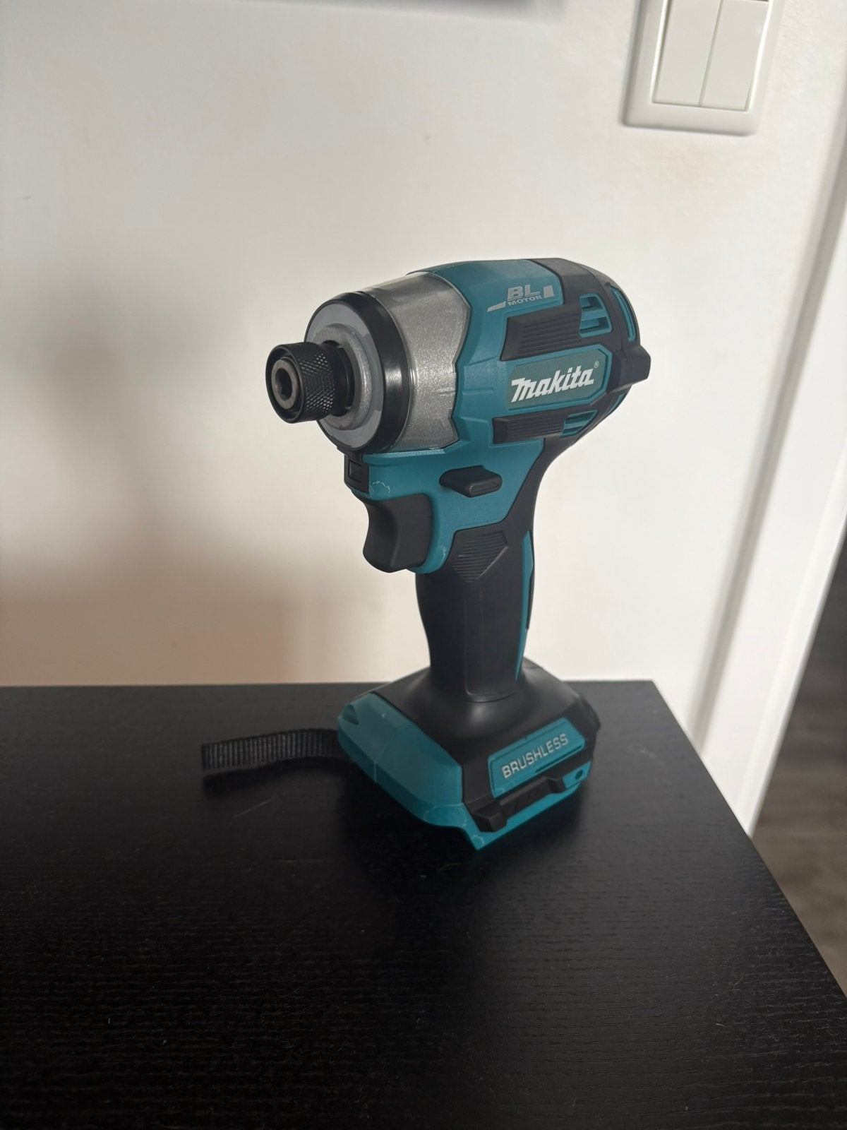 LXT 18V Slagschroevendraaier, Ophalen of Verzenden, Nieuw, Boor- en Schroefmachine