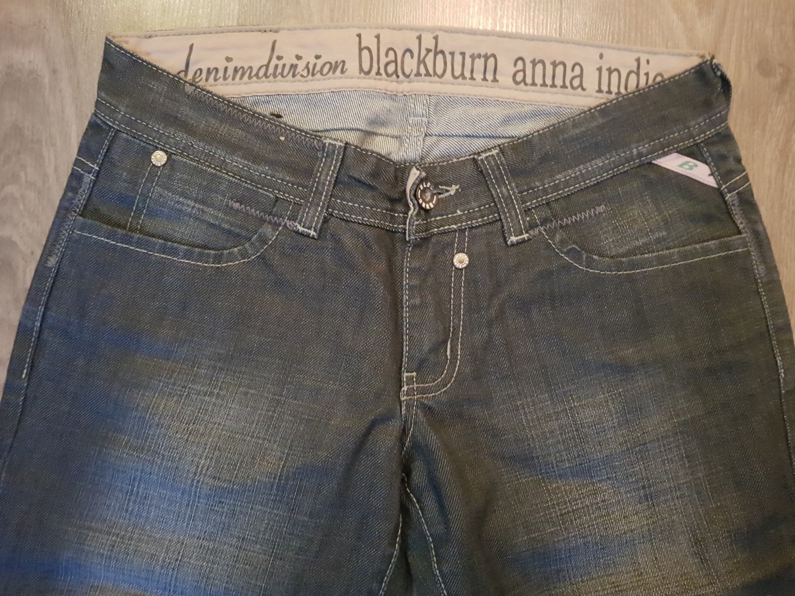 Nieuwe Denimdivision Blackburn Anna Indie
maat 27, XS of 34, Kleding | Dames, Overige kleuren, Nieuw, Ophalen of Verzenden, W27 (confectie 34) of kleiner