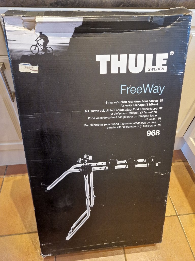 Nieuwe Thule FreeWay 968 fietsdrager, Ophalen of Verzenden, 3 fietsen of meer, Nieuw, Trekhaakdrager