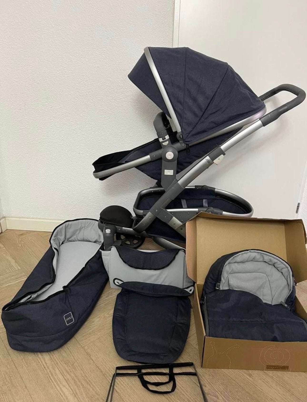 Joolz Geo Compleet in nieuw staat !, Zo goed als nieuw, Met autostoeltje, Ophalen, Kinderwagen