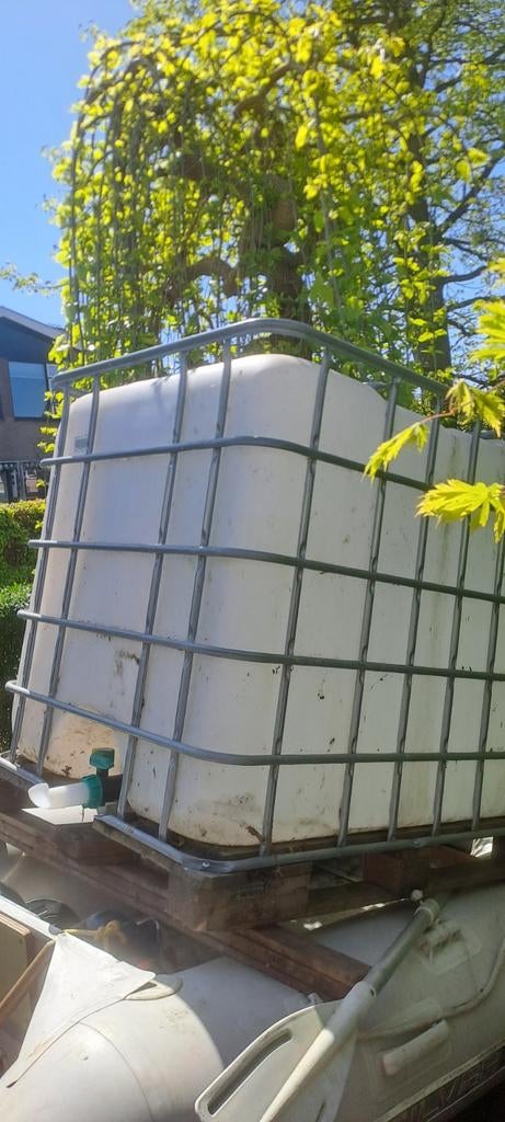Ibc tank 1000liter, 150 liter of meer, Ophalen