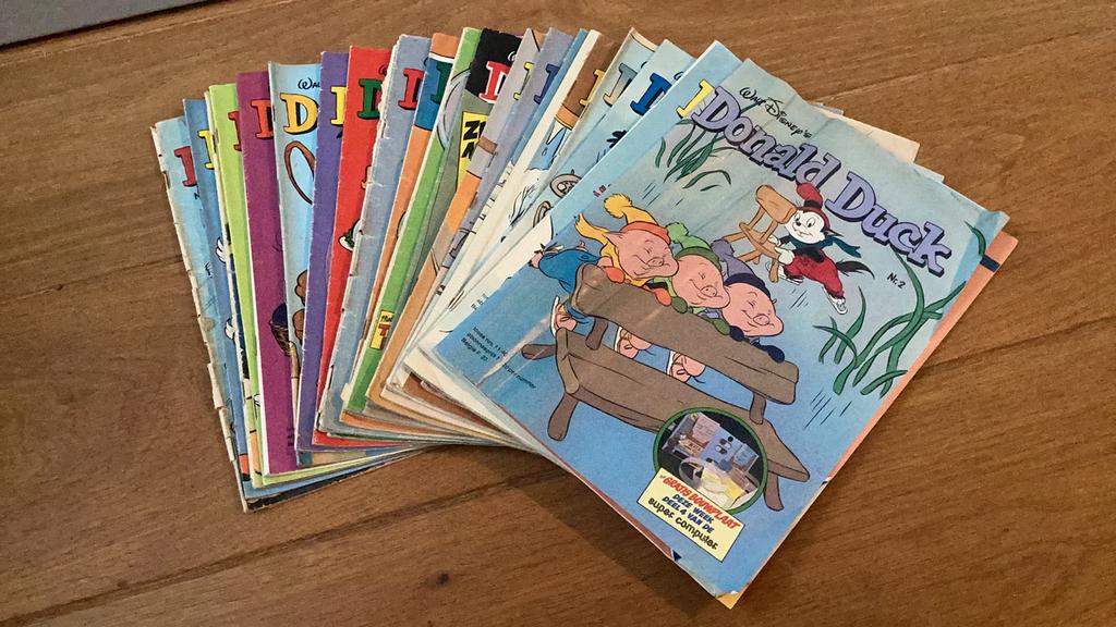 22 Donald Duck weekbladen uit 1981. Samen voor €1,50., Boeken, Strips | Comics, Gelezen, Europa, Ophalen of Verzenden, Meerdere comics