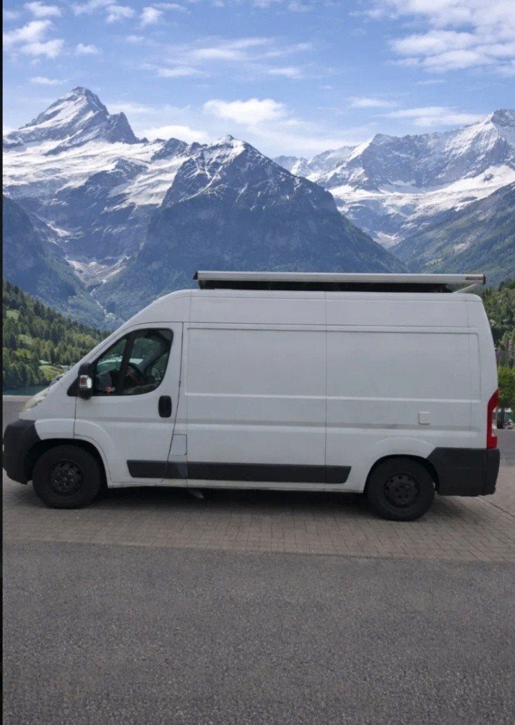 Fiat Ducato L2H2 2.3 MJ 120PK | Unieke buscamper, Caravans en Kamperen, Campers, Fiat, Tot en met 2, Treinzit, Luifel