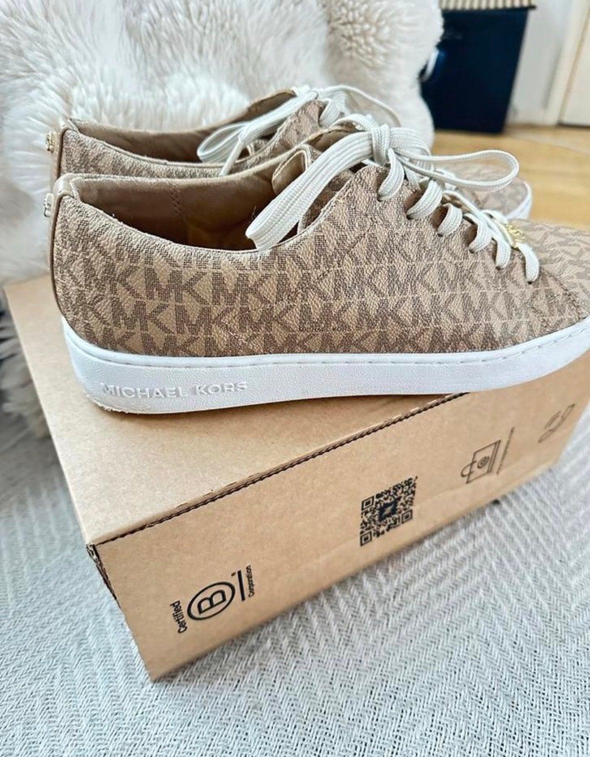 Michael Kors sneakers maat 41, Beige, Ophalen of Verzenden, Sneakers of Gympen, Zo goed als nieuw