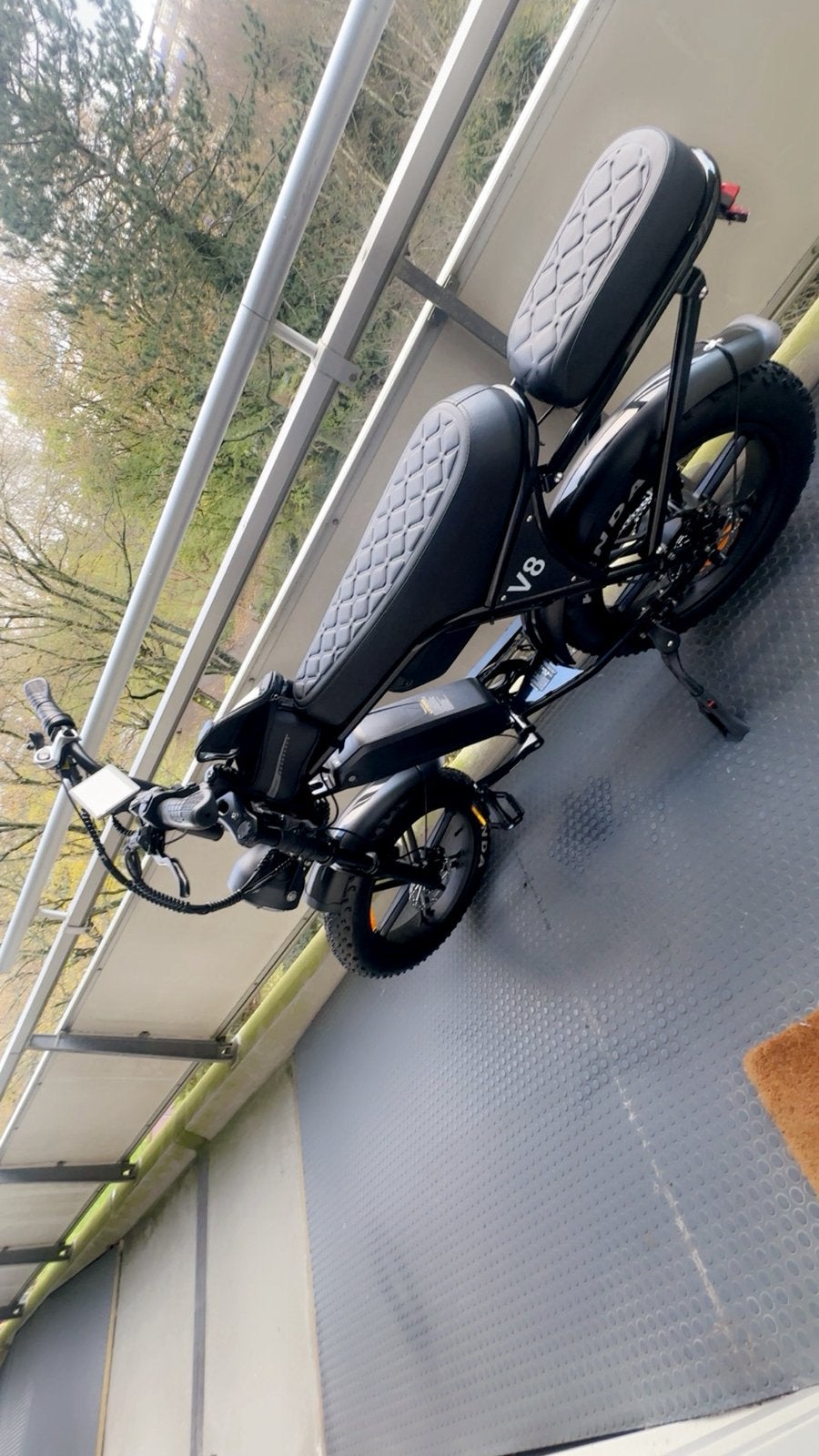 Ouxi v8 dubbele accu, Fietsen en Brommers, Brommers | Derbi, Ophalen, Zo goed als nieuw