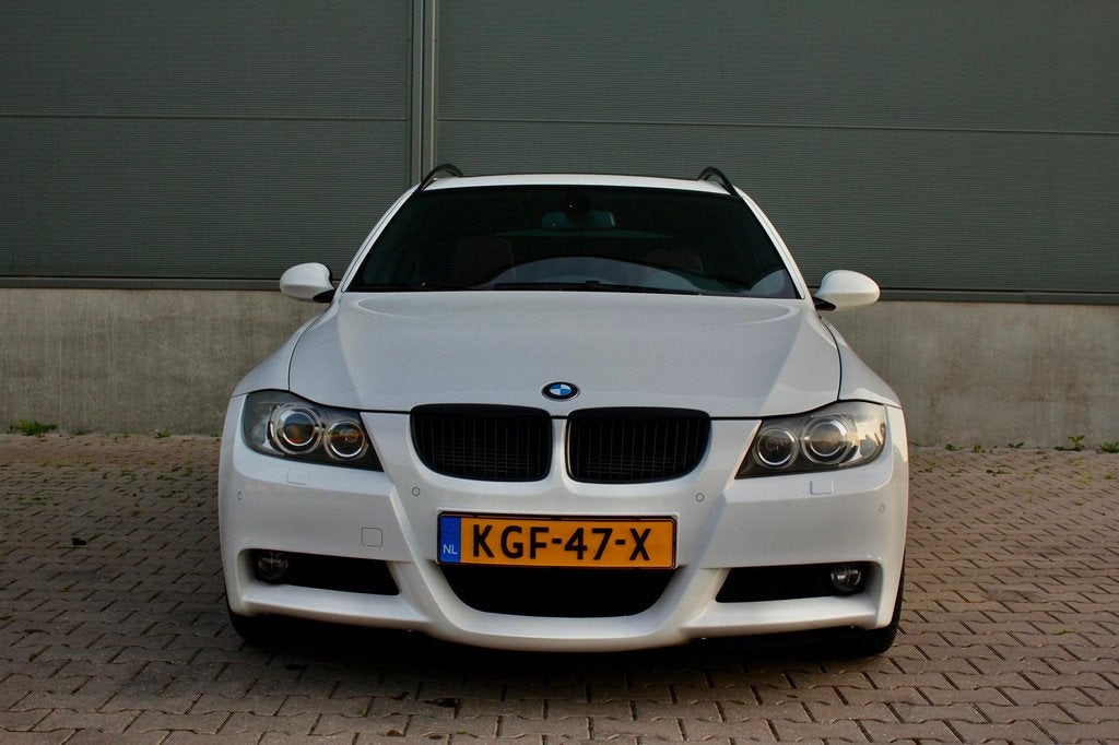 BMW 3-serie Touring 330i|MOTORREVISIE ! | PANO | LEER | NAVI, Auto's, BMW, Automaat, Achterwielaandrijving, Gebruikt, 6 cilinders