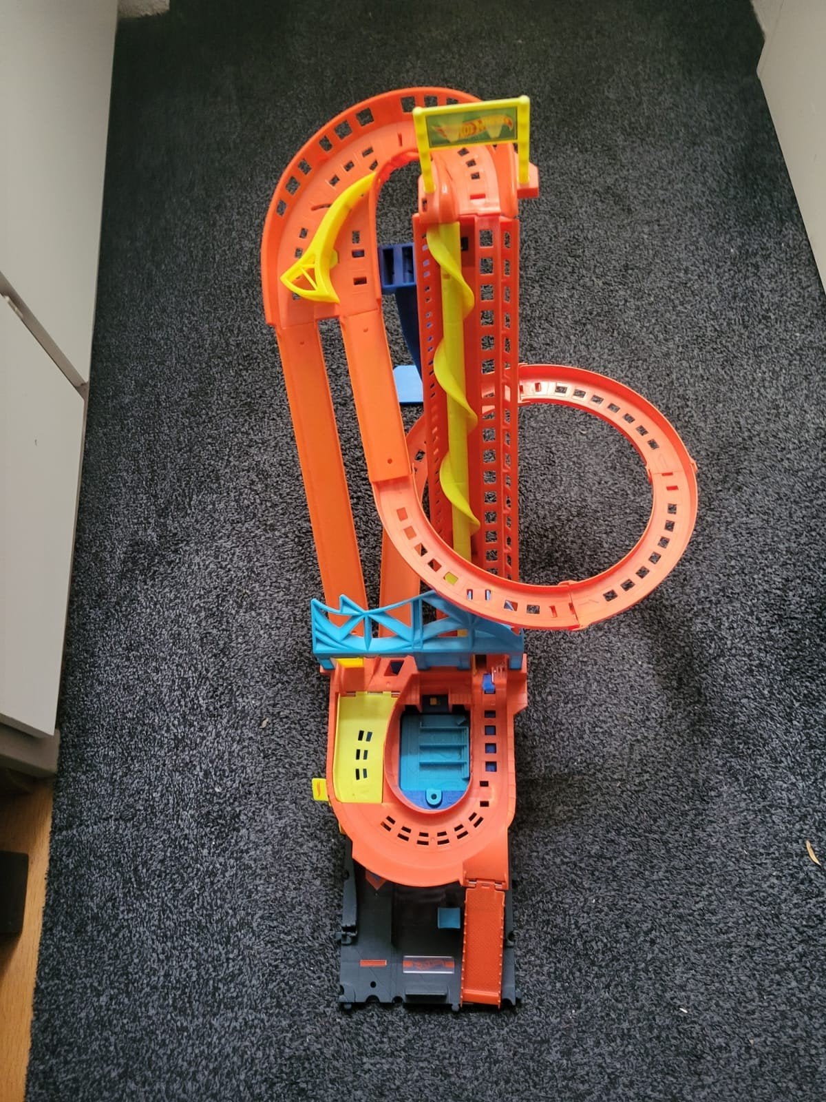 hot wheels city achtbaan, op batt. auto's gaan mee omhoog, Ophalen, Elektrisch, Overige merken