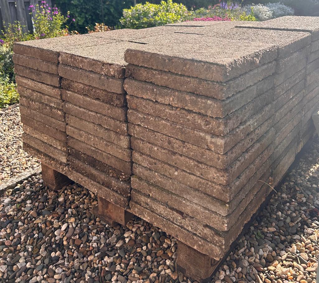 Gratis betontegels (30 cm x 30 cm), Tuin en Terras, Ophalen, Gebruikt, 10 m² of meer, Beton