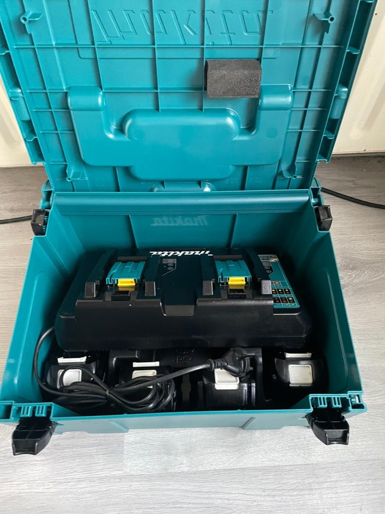 Makita 18V accu pack, Doe-het-zelf en Verbouw, Gereedschap | Machine-onderdelen en Toebehoren, Ophalen, Zo goed als nieuw