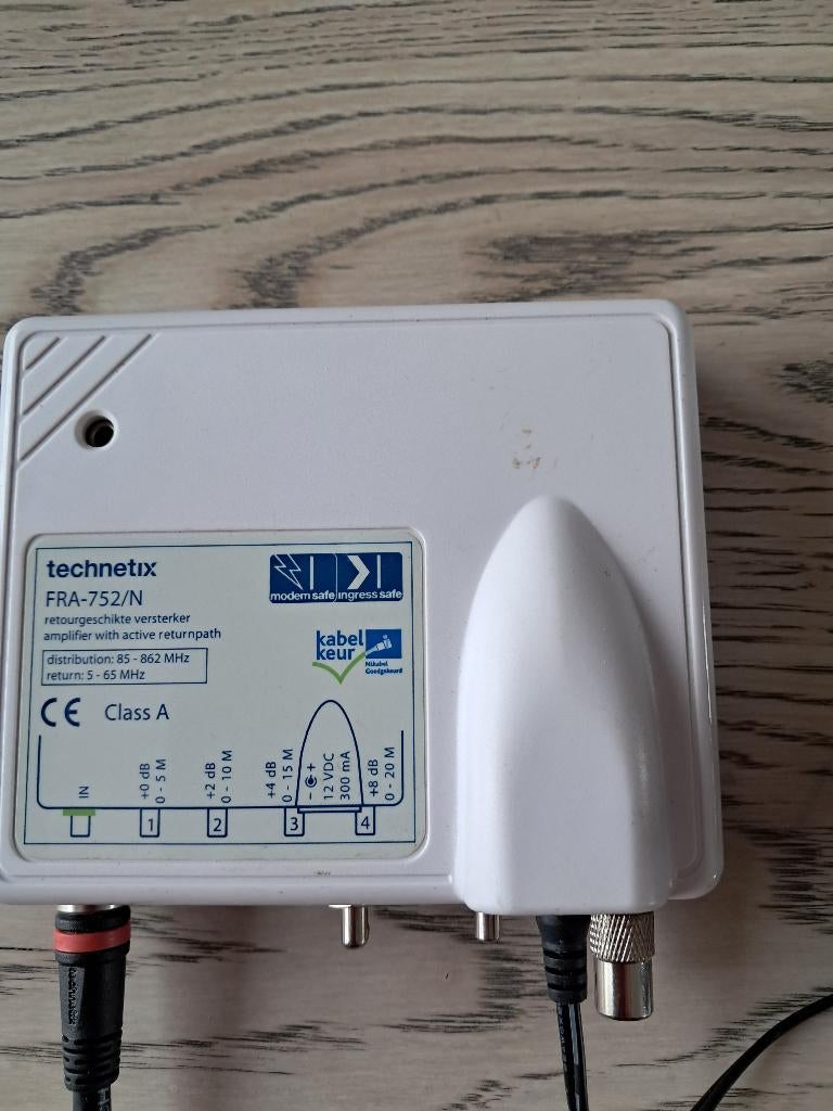 Versterker met toebehoren voor tv, Ophalen of Verzenden, Gebruikt, 120 watt of meer, Overige merken