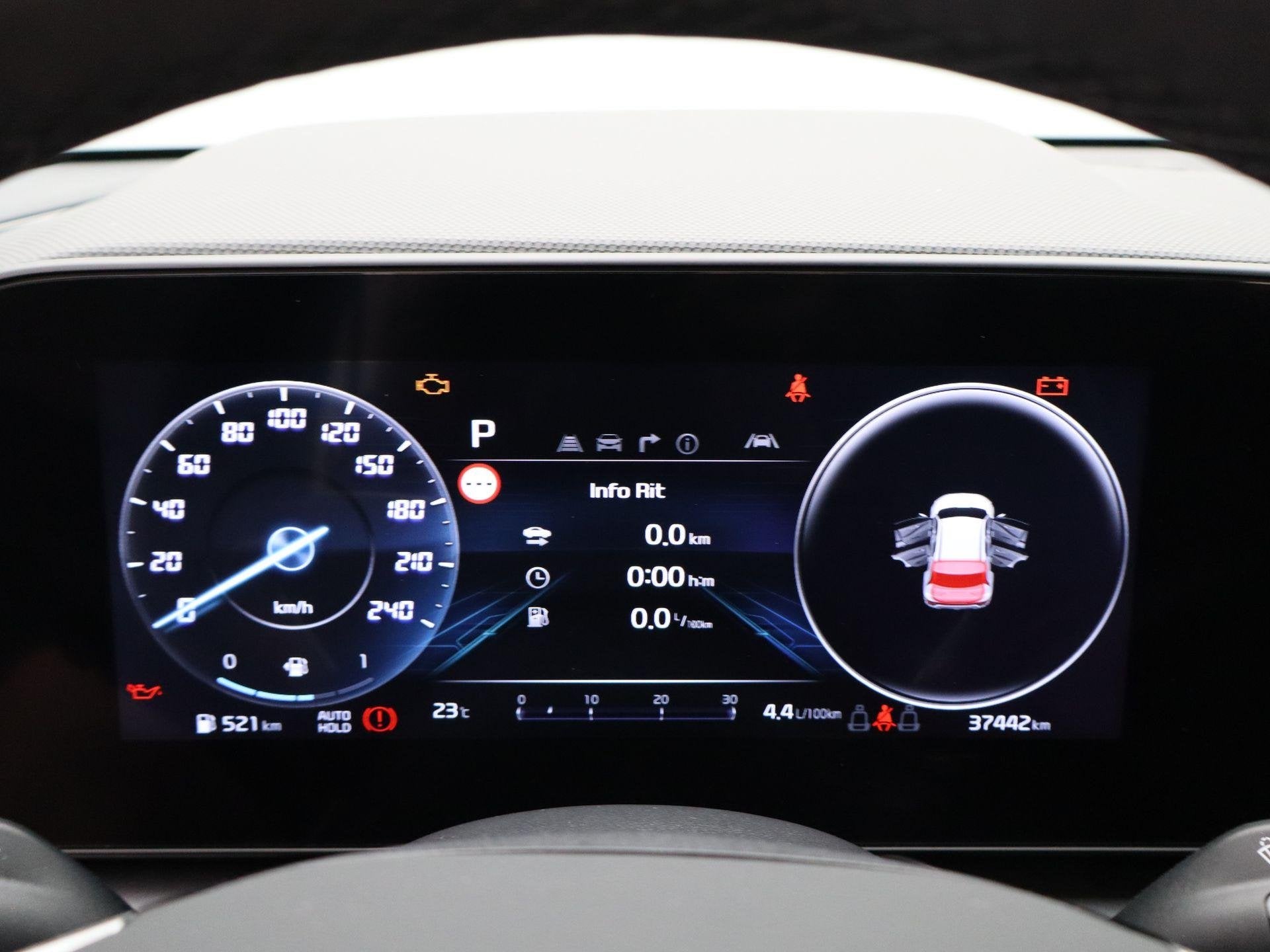 Foto 10 van Kia Niro 1.6 GDi Hybrid DynamicPlusLine Panorama | Stoel Stu