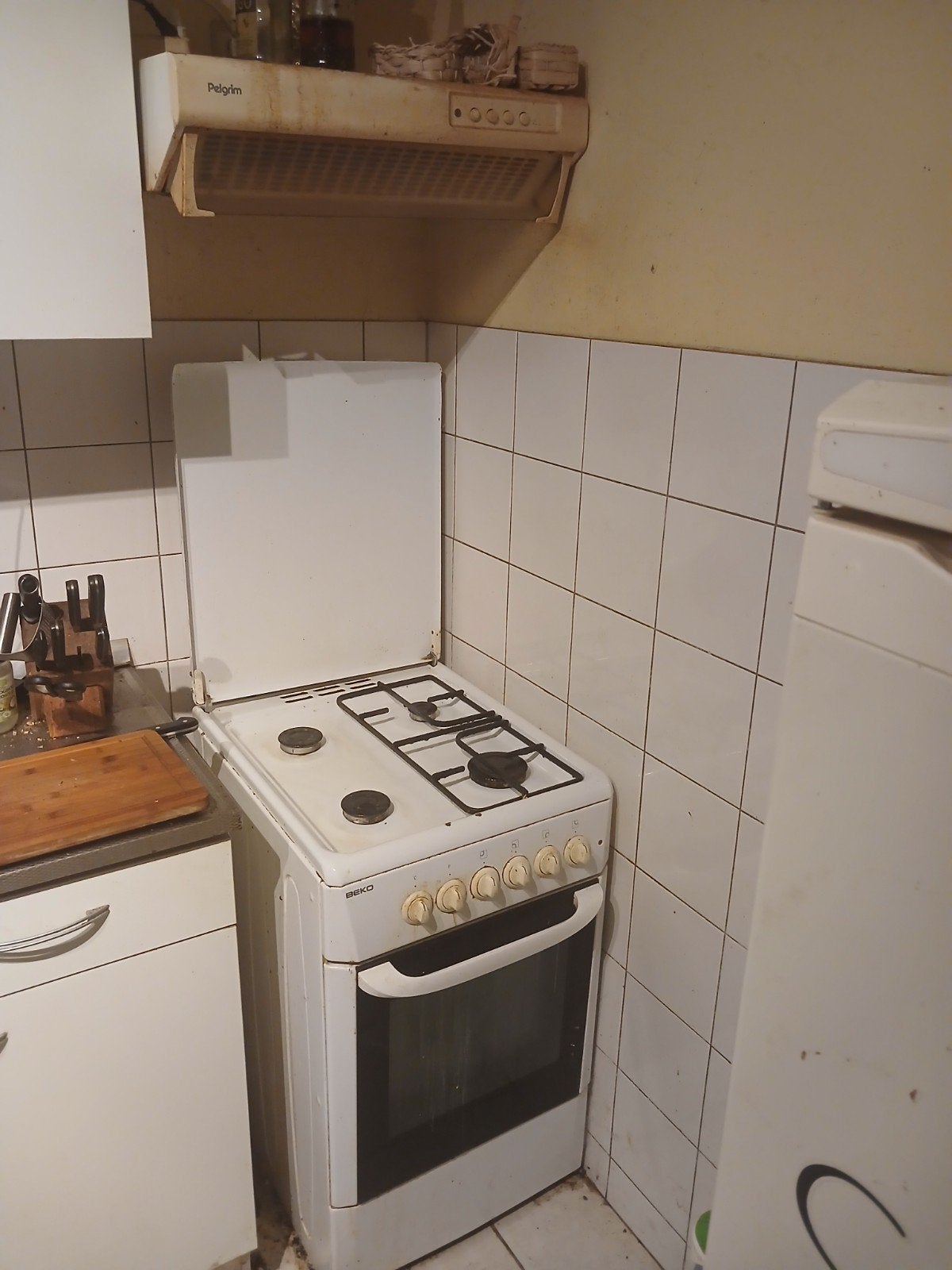 Beko Vrijstaand Gasfornuis met Oven - Gebruikt, Ophalen, Gebruikt, 4 kookzones, Gas