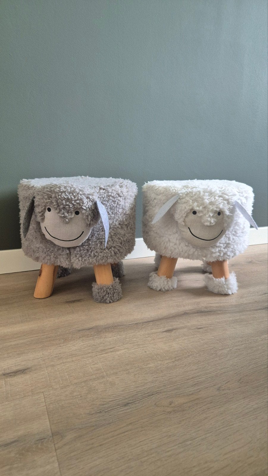 Poefjes kinderkamer, Ophalen, Zo goed als nieuw, Hout