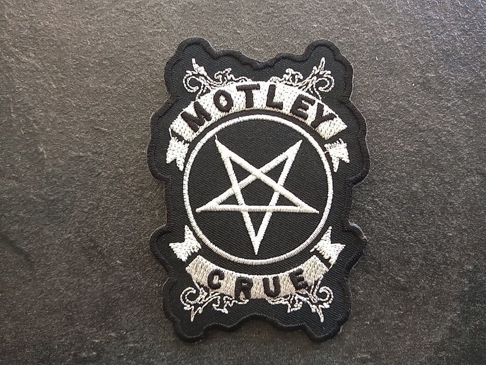 Motley Crue shaped patch m48, Ophalen of Verzenden, Nieuw, Kleding