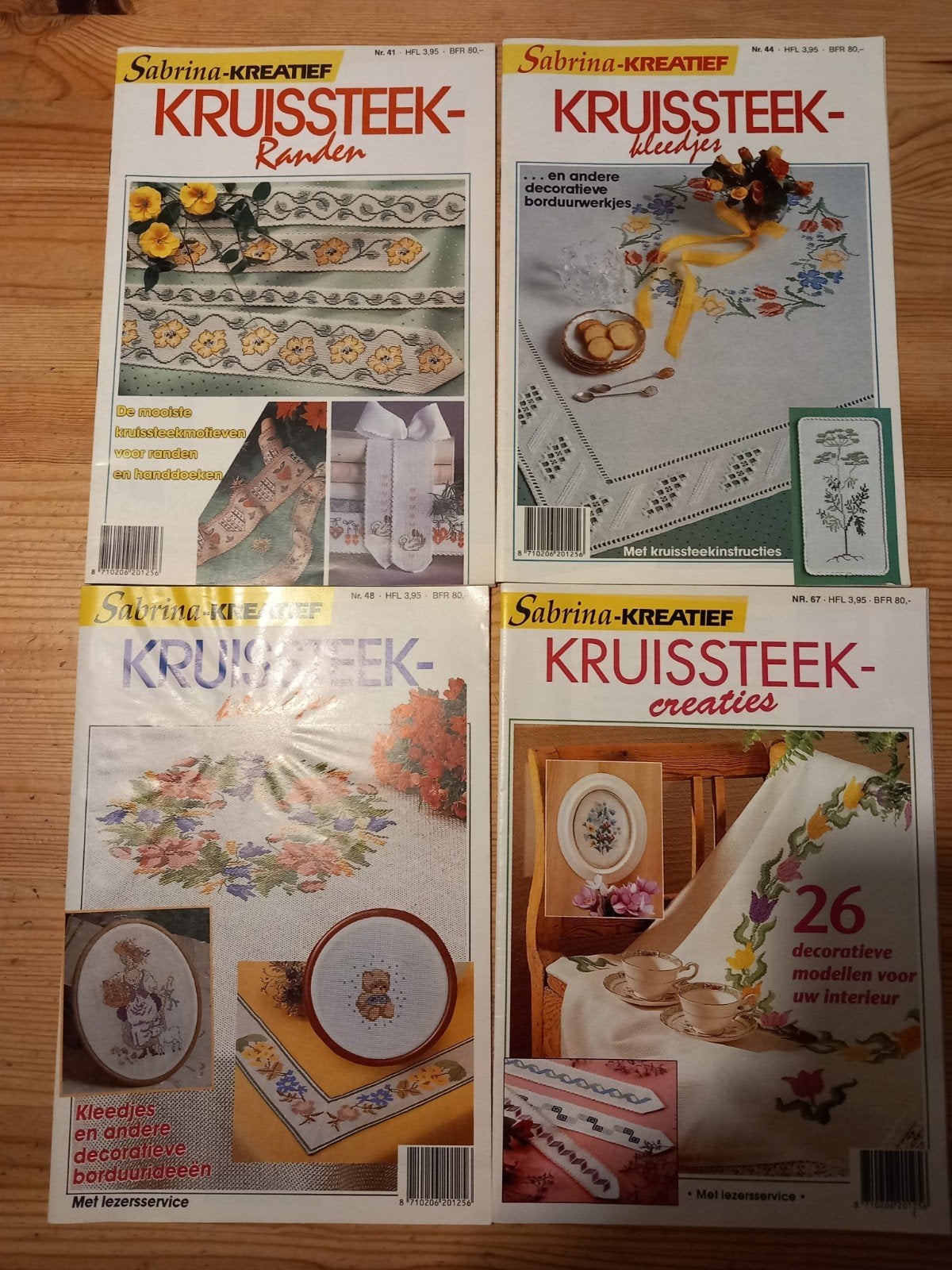Borduurboekjes Sabrina kreatief en Special Burda kruisteek., Ophalen of Verzenden, Nieuw, Handborduren, Patroon