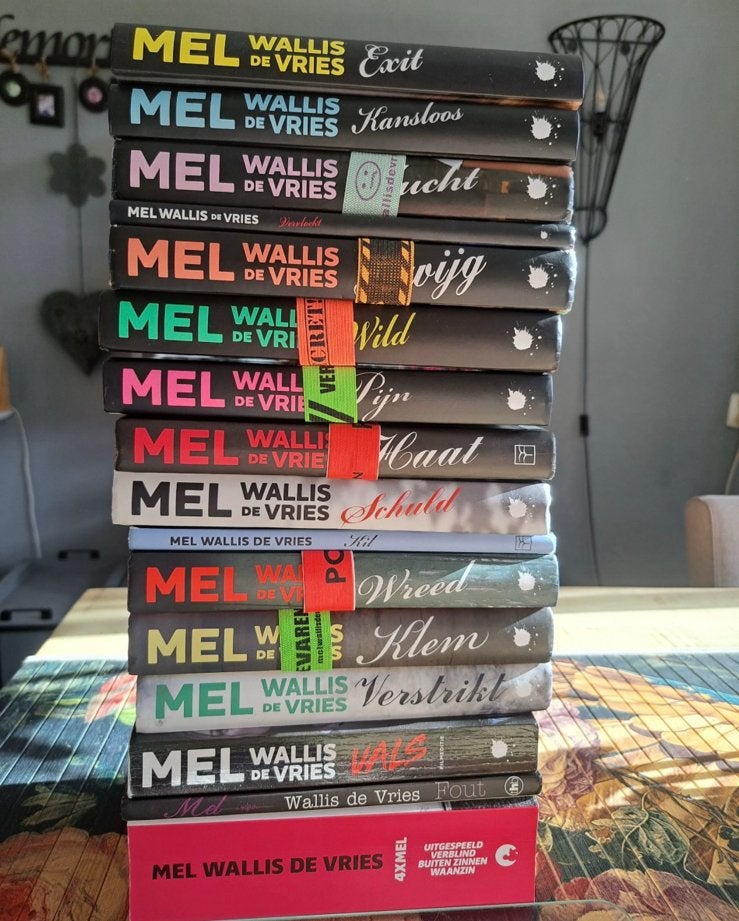Mel Wallis de Vries boeken, Ophalen of Verzenden, Zo goed als nieuw