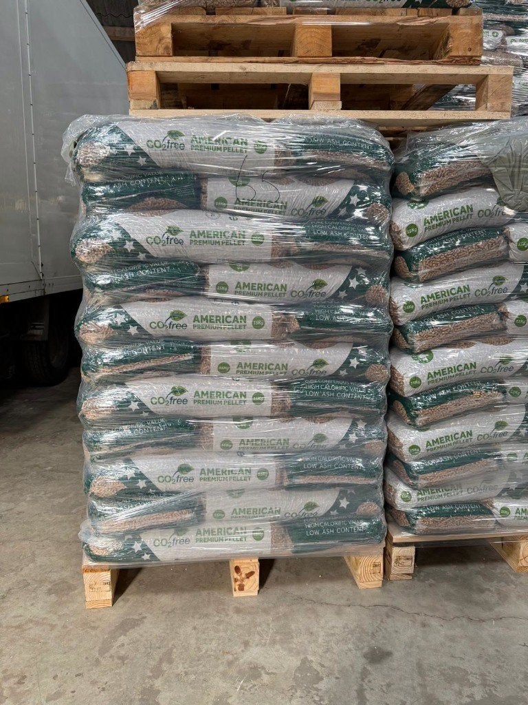 VEILING BIJ OPBOD: pallet American Pellets (100% naaldhout), Tuin en Terras, Haardhout, Minder dan 3 m³, Ophalen, Overige houtsoorten