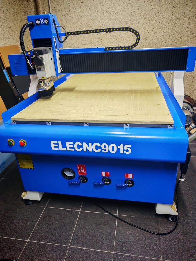 Cnc freesmachine, Doe-het-zelf en Verbouw, Ophalen of Verzenden, Elektrisch, Overige soorten