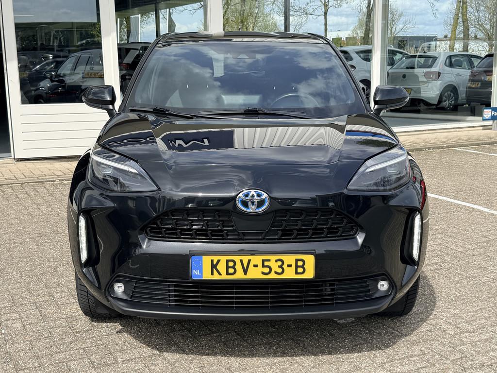 Toyota Yaris Cross 1.5 Hybrid Team D | LED | Navi | Keyless, Auto's, Toyota, Stof, 116 pk, Zwart, 1490 cc