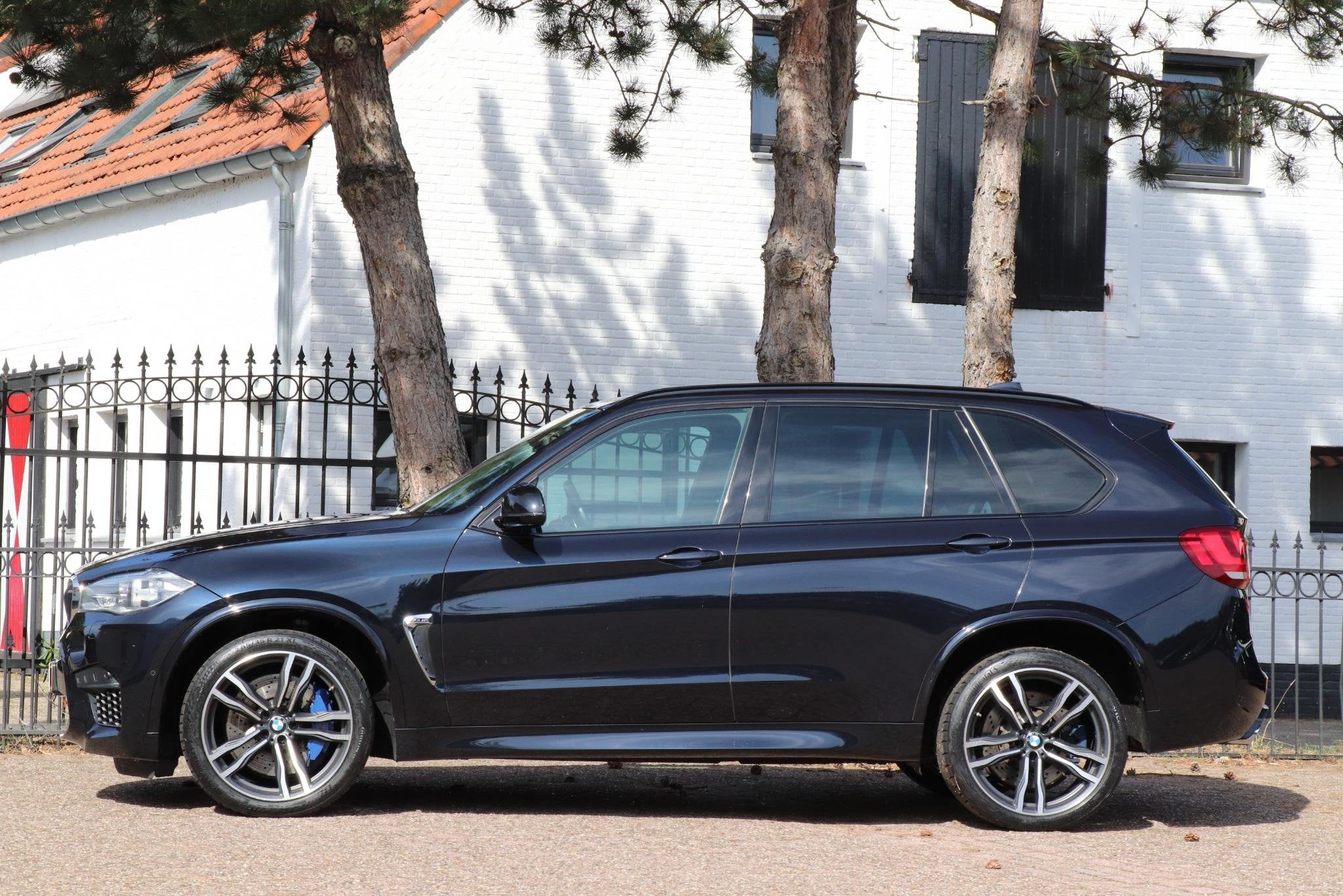 BMW X5 M |Carbon interieur |Harman/Kardon |Head-up |Surround, Dealer onderhouden, Gebruikt, 4395 cc, Zwart