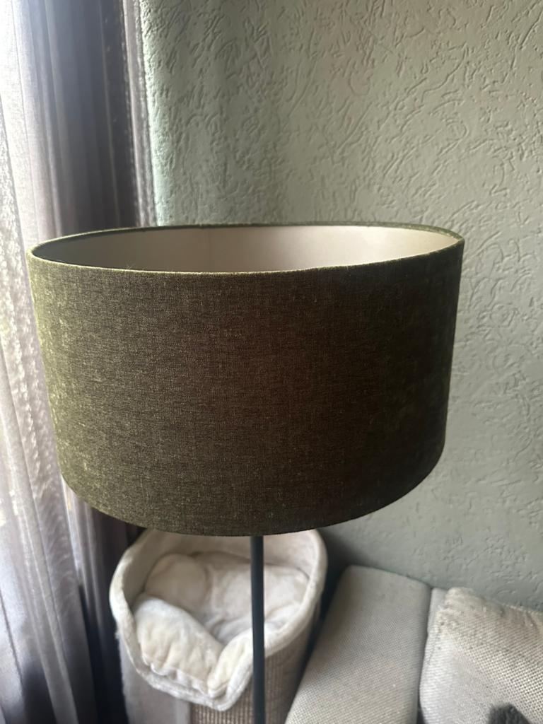 2 prachtige groene lampenkappen Doorsnee 45 cm en 23 cm hoog, Huis en Inrichting, Lampen | Lampenkappen, Ophalen of Verzenden