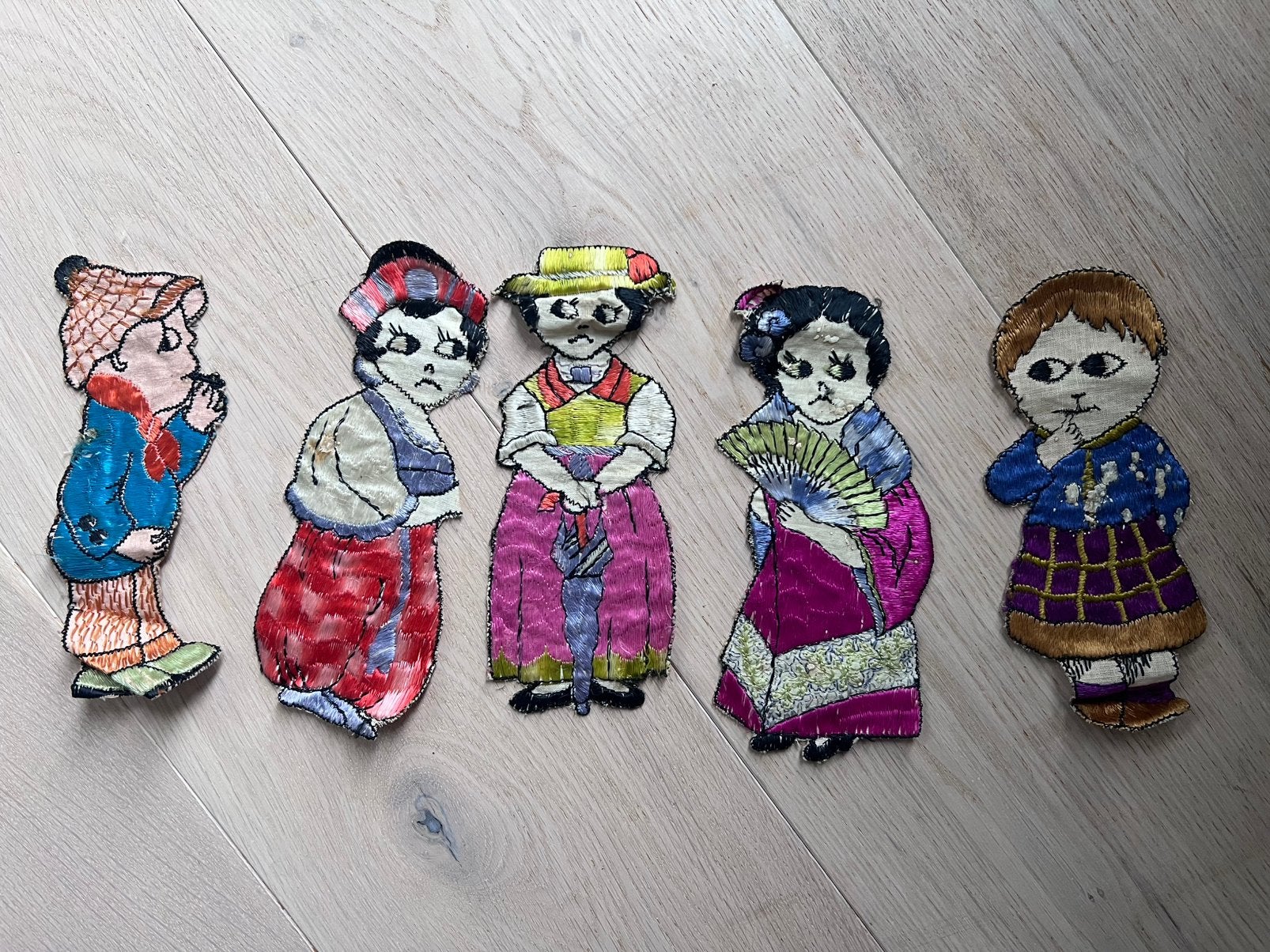 Antieke Turmac zijdjes, Hobby en Vrije tijd, Ophalen of Verzenden, Gebruikt