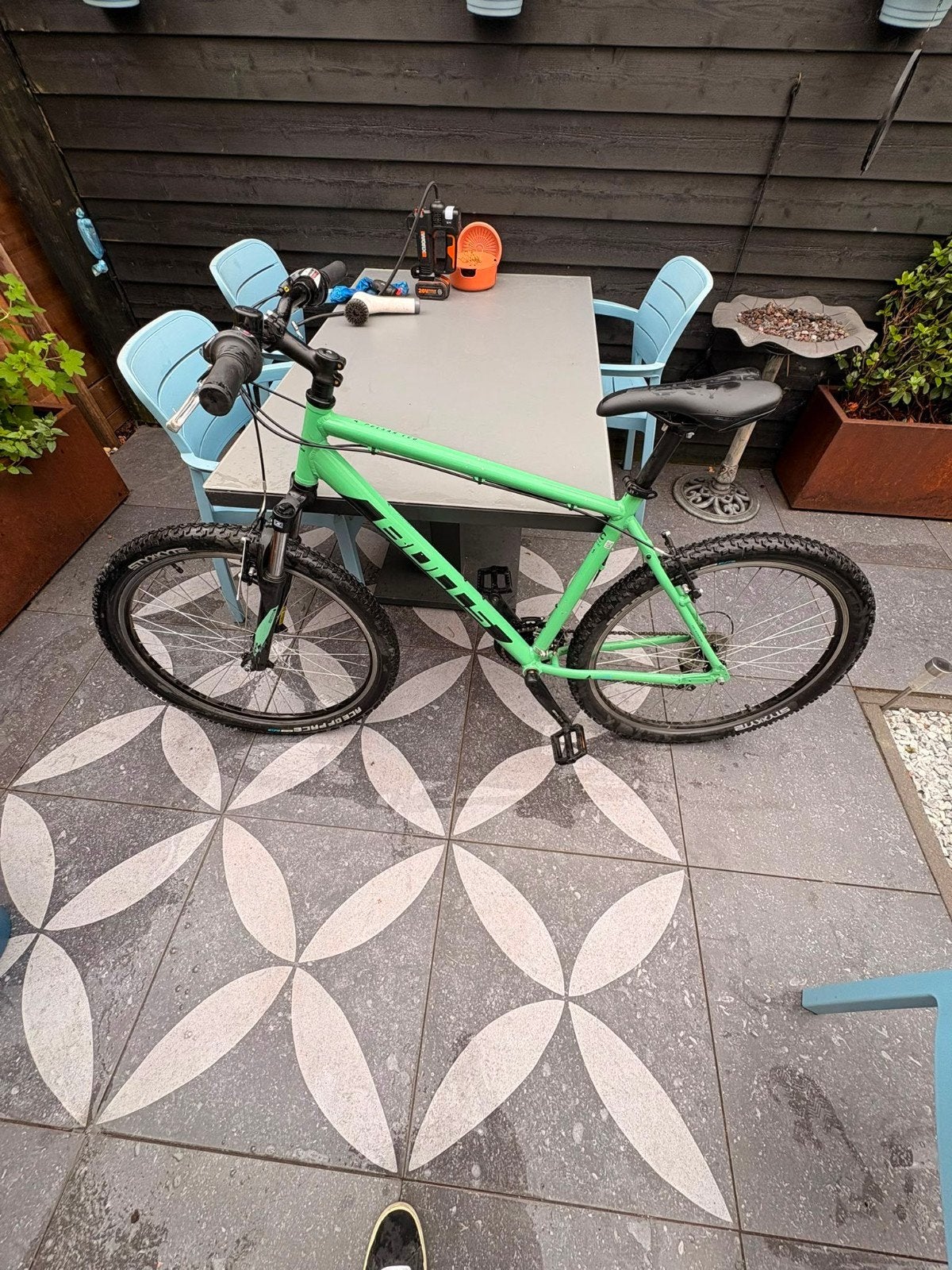 Groene Mountainbike - 21 versnellingen, 2 jaar oud, Ophalen of Verzenden, Gebruikt, Overige merken