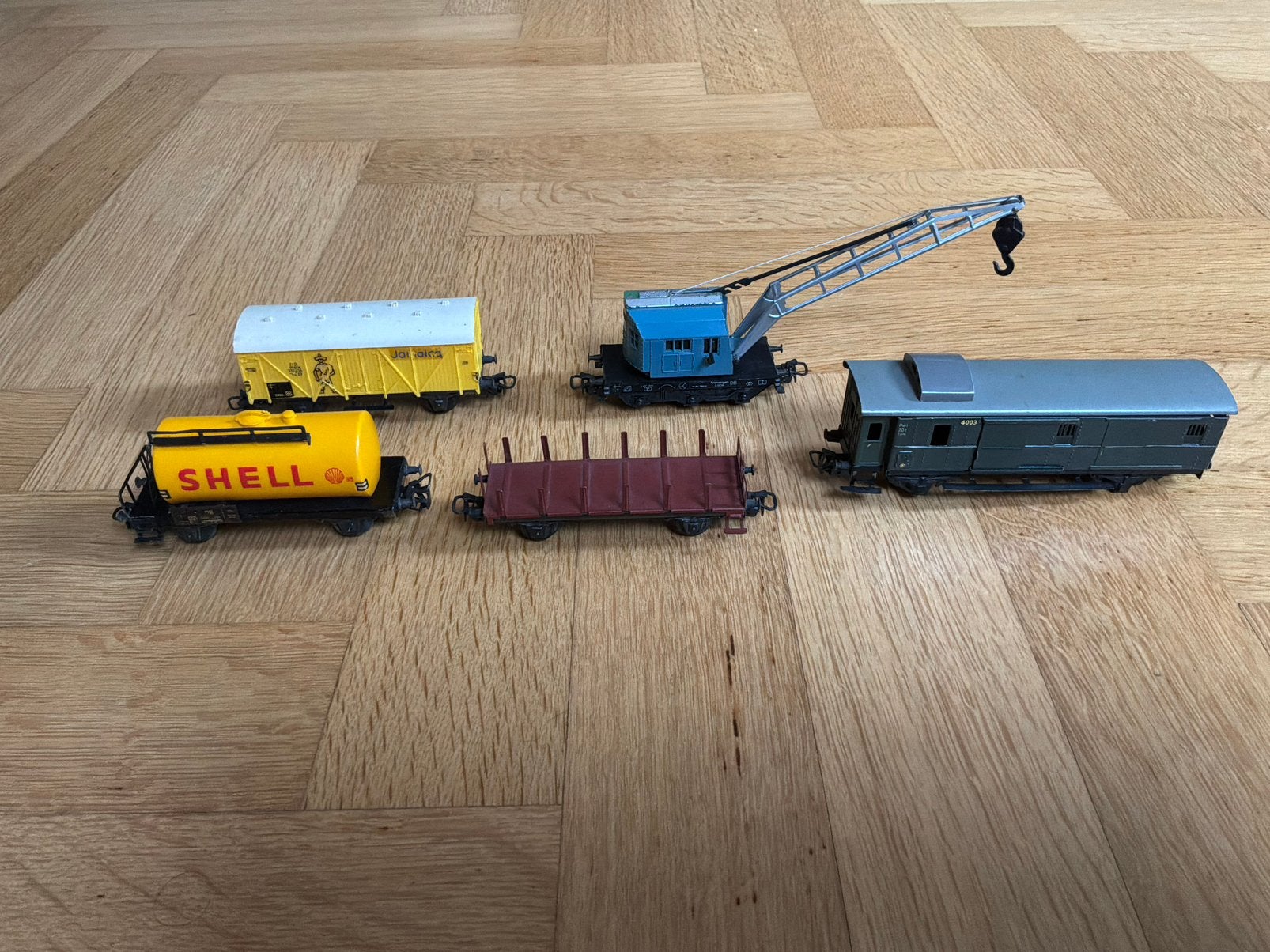 Te koop: 5 vintage Marklin wagons., Hobby en Vrije tijd, Modeltreinen | H0, Ophalen, Wisselstroom, Gebruikt, Wagon