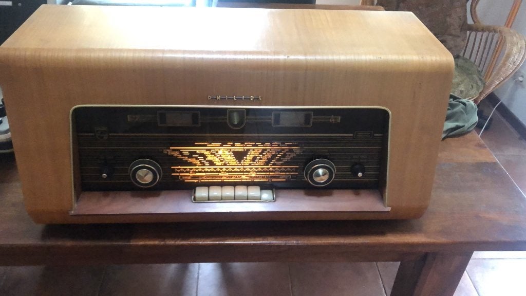 mooie spelende philips buizenradio type B5X62A /00 /01, Ophalen of Verzenden