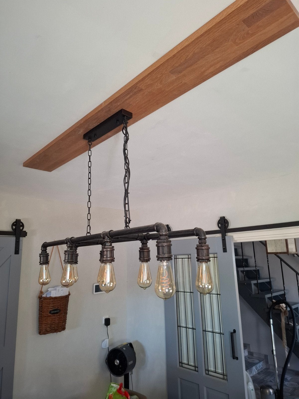 Industriële hanglamp met 8 Edison lampen en eiken houten pla, Huis en Inrichting, Zo goed als nieuw, E27 (groot), Ophalen of Verzenden