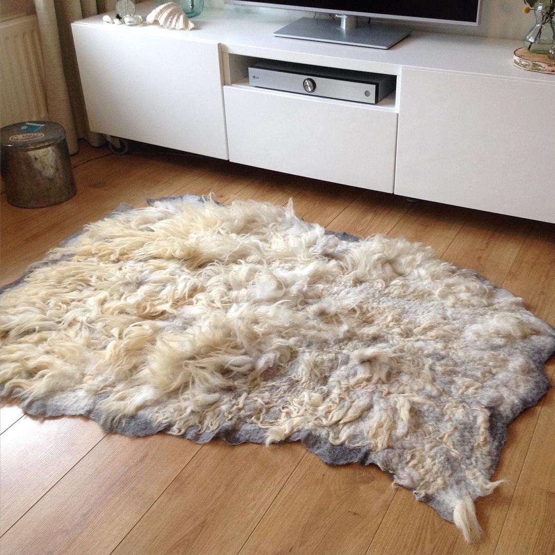 Schapenvacht wandkleed vloerkleed, Wandkleed, Ophalen of Verzenden, Zo goed als nieuw, Natuurlijk materiaal