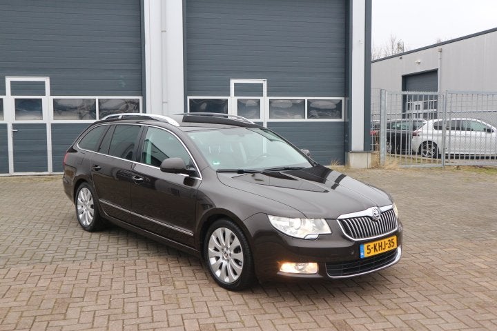 Skoda Superb Combi 1.4 TSI Greentech Ambition (bj 2013), Voorwielaandrijving, Euro 5, Automatische klimaatregeling, Gebruikt