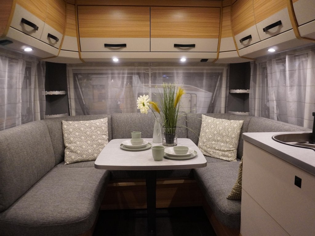 Dethleffs Camper 470 FR Summer Edition, Caravans en Kamperen, Schokbreker, Rondzit, Overige typen, Dethleffs