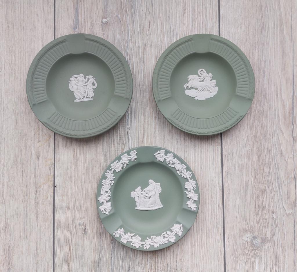 3x wedgwood jasper ware groen, Ophalen