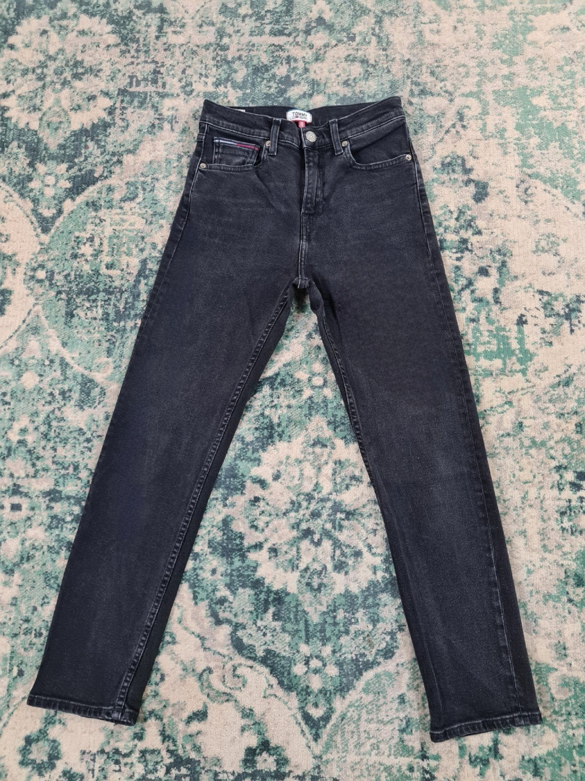 Tommy Hilfiger high-rise cropped Izzy W26 L30 Tulsi2630, Kleding | Dames, Zwart, Ophalen of Verzenden, Zo goed als nieuw, W27 (confectie 34) of kleiner