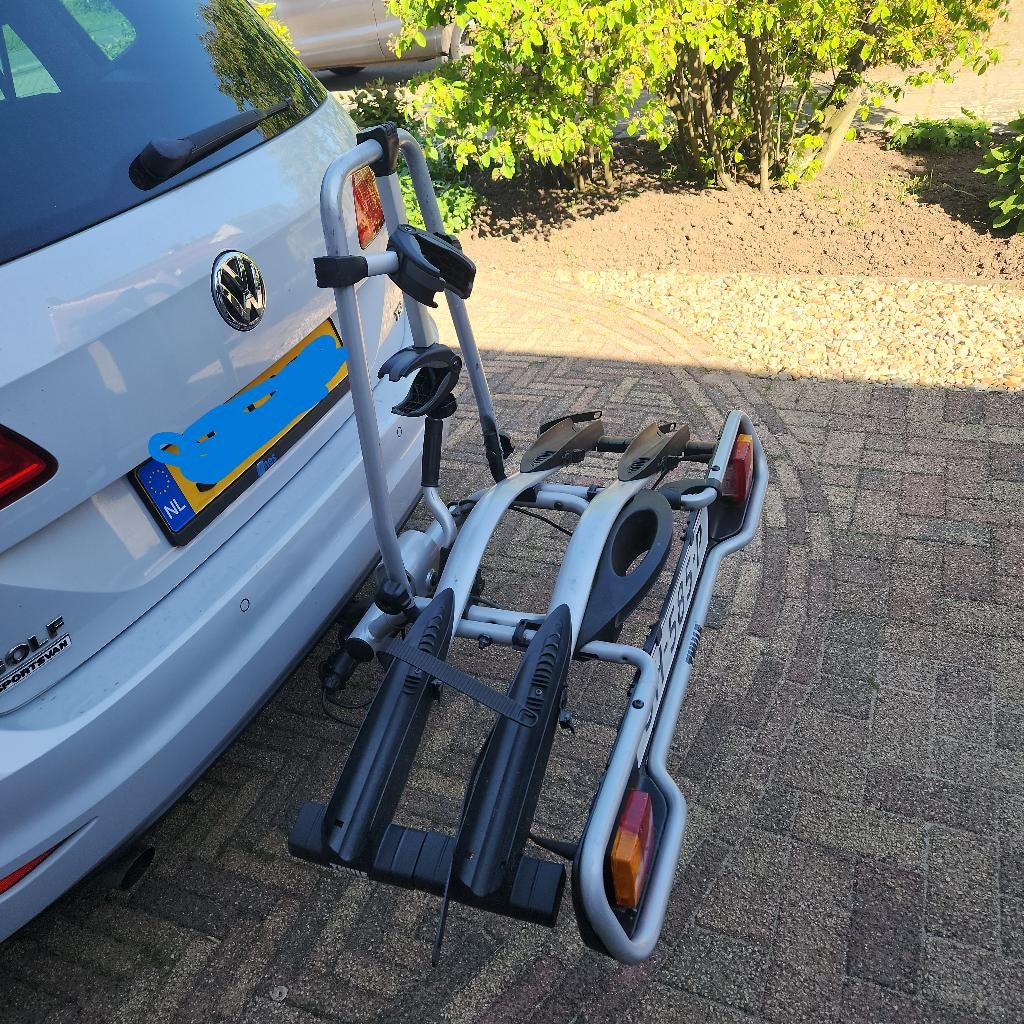 Fietsendrager Thule, Auto diversen, Fietsendragers, Ophalen, Gebruikt, 2 fietsen, Trekhaakdrager