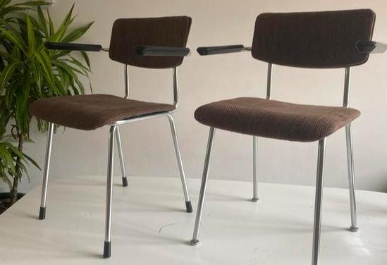 4 Gispen buisframe stoelen 1235 - Bruin Gemêleerd, Huis en Inrichting, Stoelen, Kunststof, Bruin, Ophalen of Verzenden, Zo goed als nieuw