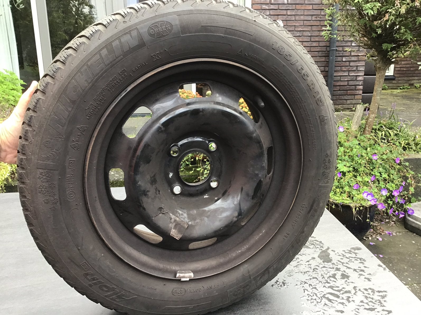4 banden +velg /winterbanden /oudere Peugeot/Citroen, Auto-onderdelen, Ophalen, Gebruikt, 15 inch, Banden en Velgen